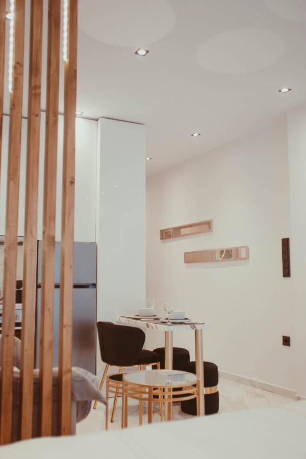 Aelia - Luxury Central Suite Alexandroúpoli Eksteriør bilde